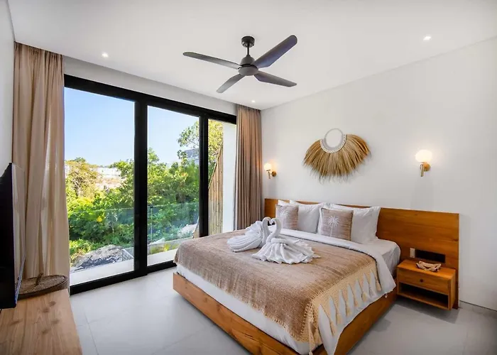 Villa Six Palm 4 - 2br With Rooftop Near Padang
