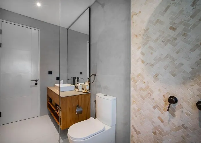 Six Palm 4 - 2br With Rooftop Near Padang Villa Pecatu (Bali)