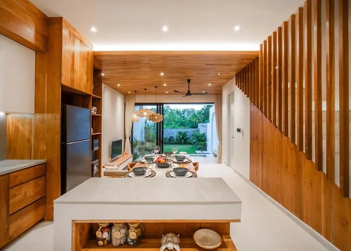Six Palm 4 - 2br With Rooftop Near Padang Pecatu (Bali)