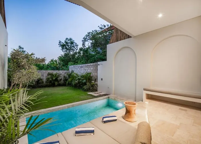 Six Palm 4 - 2br With Rooftop Near Padang * Pecatu (Bali)