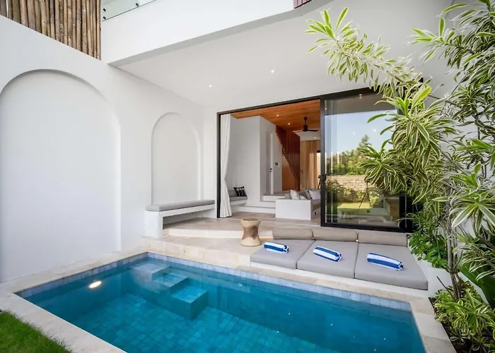 Six Palm 4 - 2br With Rooftop Near Padang * Pecatu (Bali)